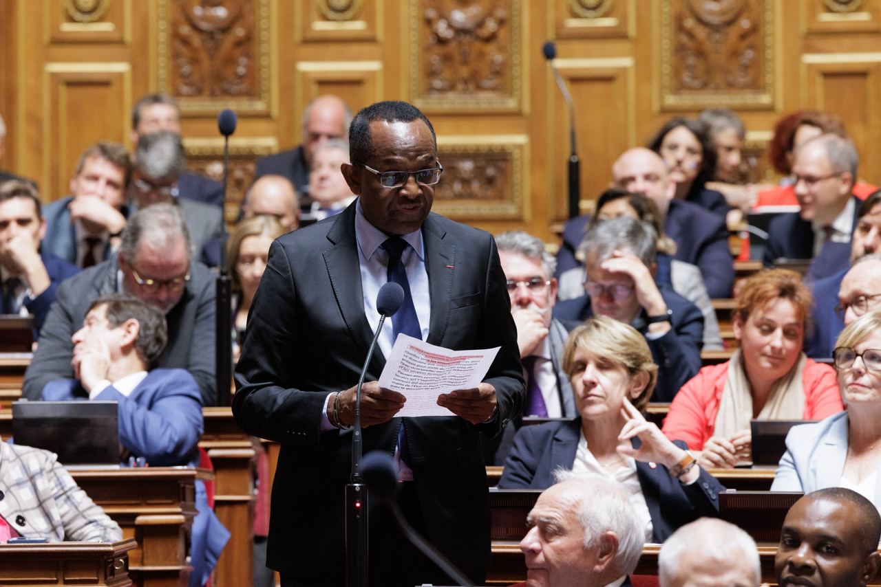 Saïd Omar Oili défend la position du groupe sur la proposition de loi visant à instaurer un arrêt menstruel pour les femmes souffrant de règles douloureuses